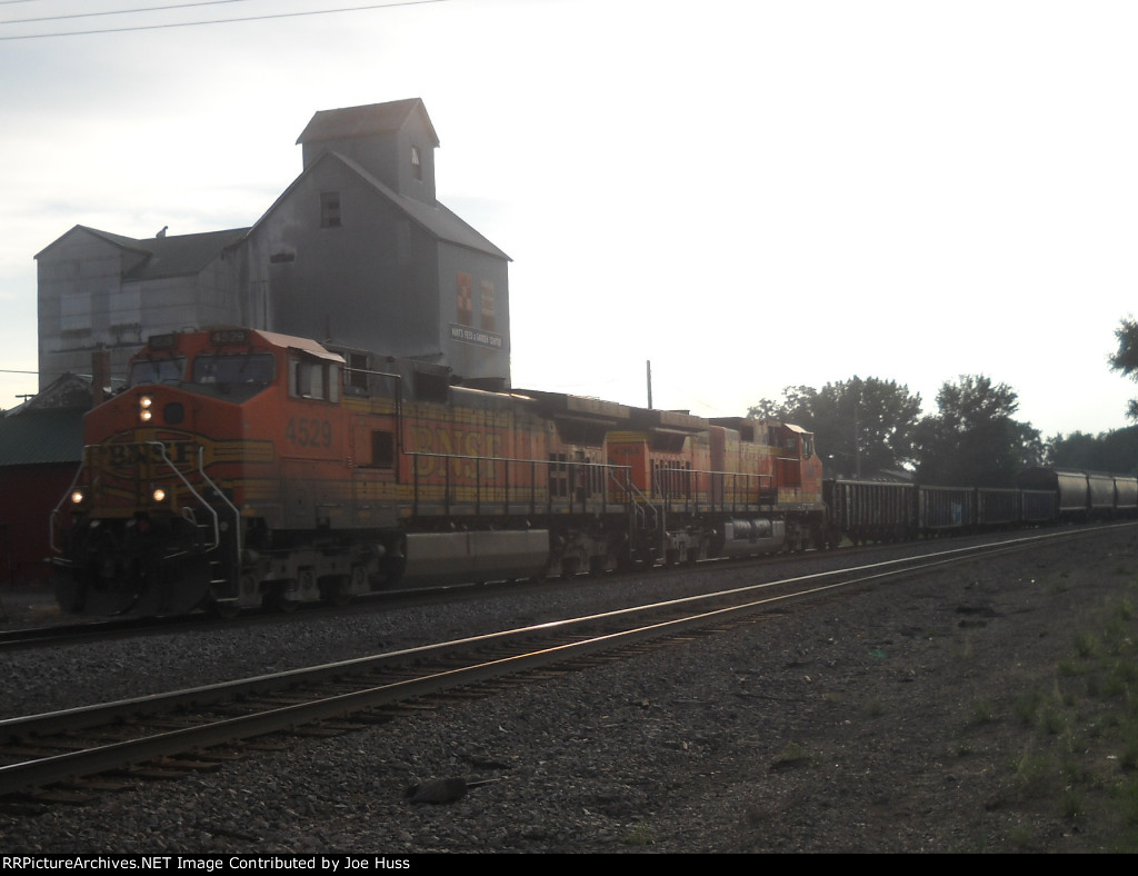 BNSF 4529 East